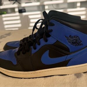 Nike Air Jordan Mid  1 High